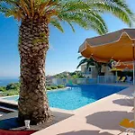 Hotel Funtana Marina LʼÎle-Rousse