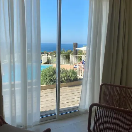 Funtana Marina Hotel LʼÎle-Rousse