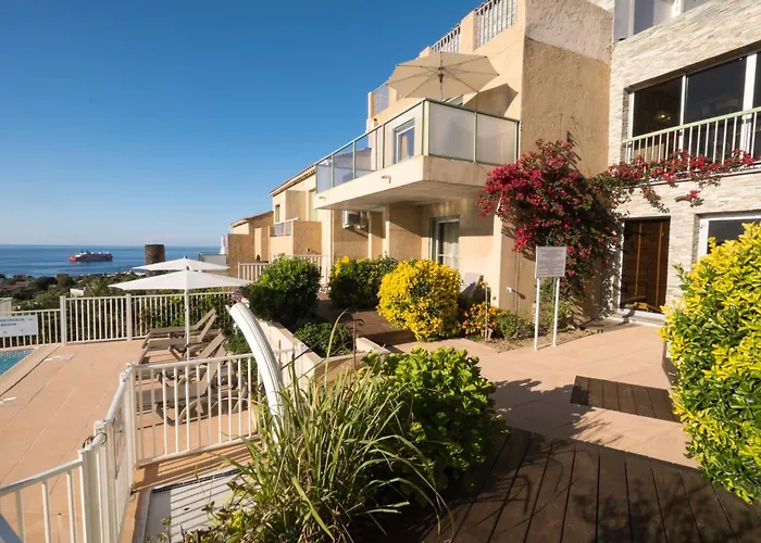 Funtana Marina 3* LʼÎle-Rousse