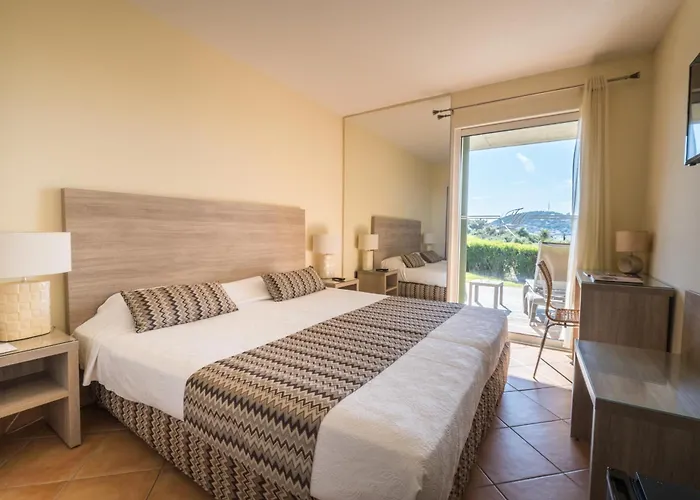 Funtana Marina Hotel LʼÎle-Rousse