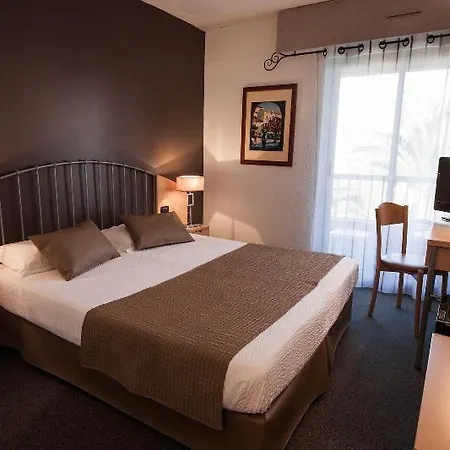 Hotel Funtana Marina L'Ile-Rousse (Corsica)