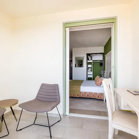 Hotel Funtana Marina L'Ile-Rousse (Corsica)