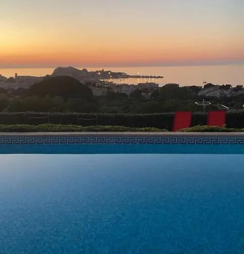 Otel Funtana Marina LʼÎle-Rousse